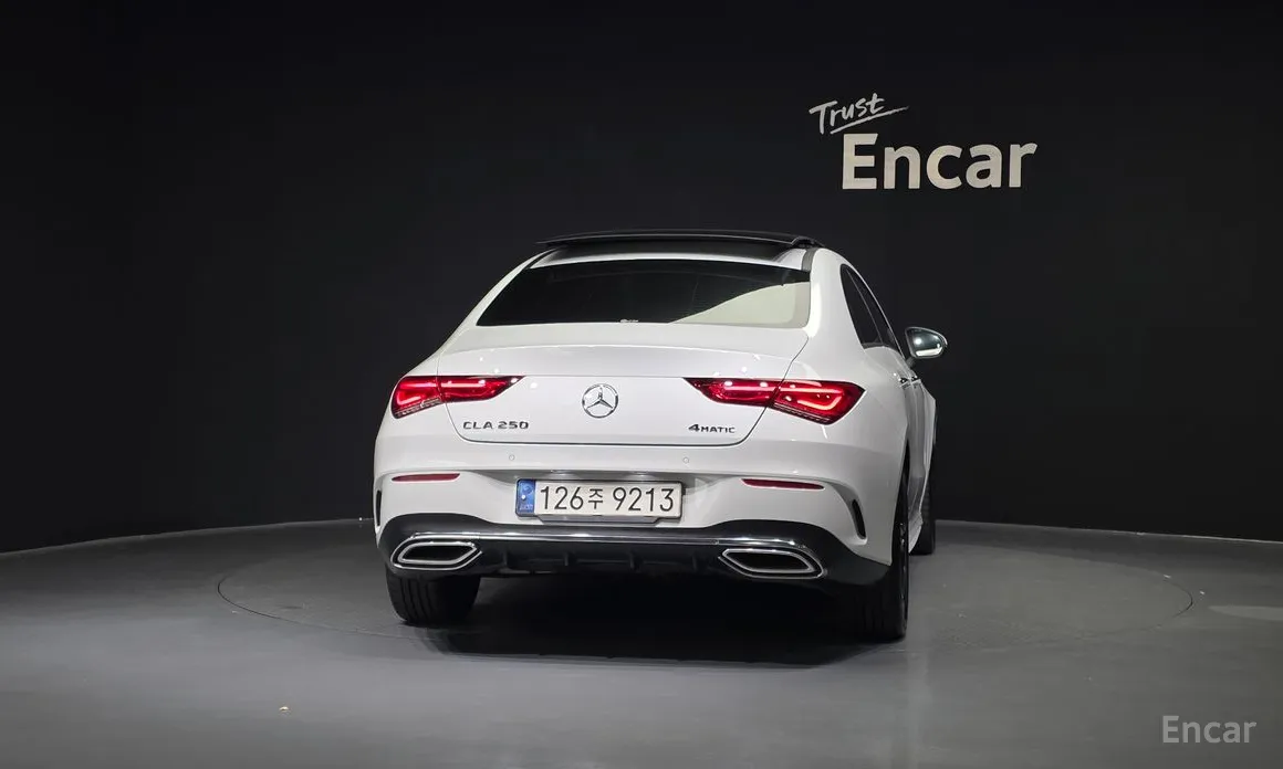 Фото 4 - Mercedes-Benz CLA-Class