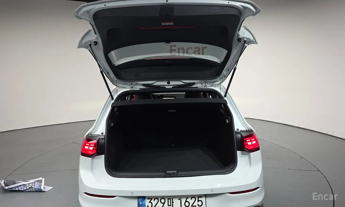 Фото 20 - Volkswagen Golf