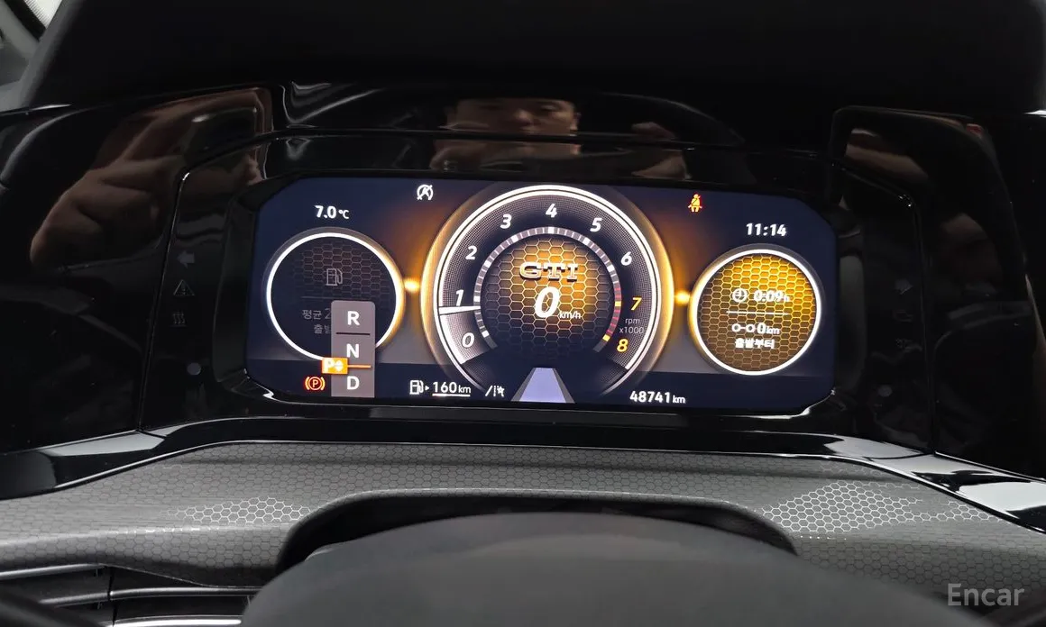 Фото 8 - Volkswagen Golf