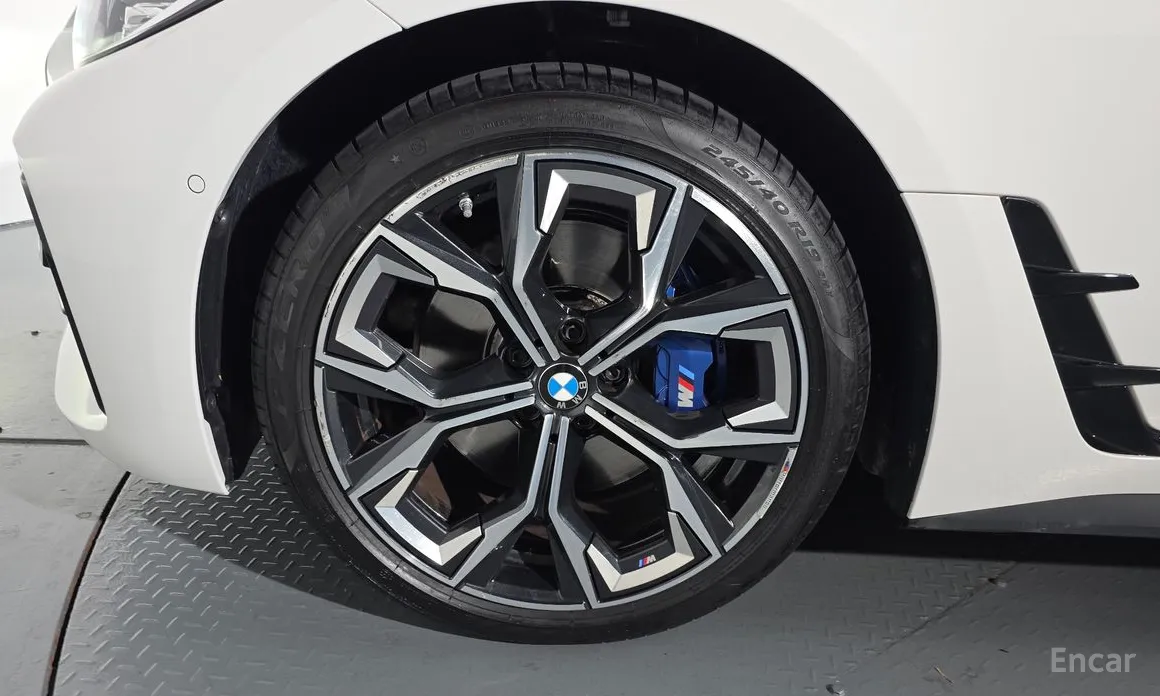 Фото 5 - BMW 4 Series