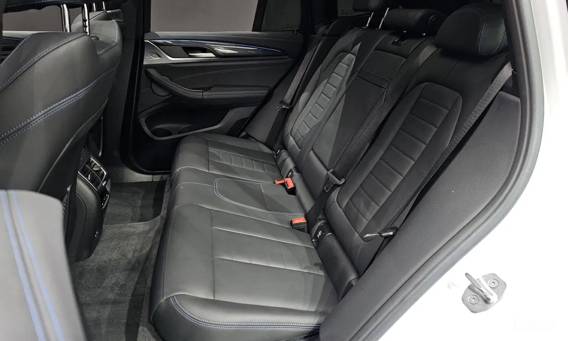 Фото 12 - BMW iX3