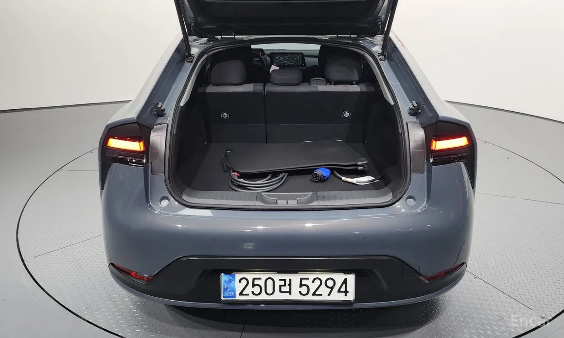 Фото 20 - Toyota Prius