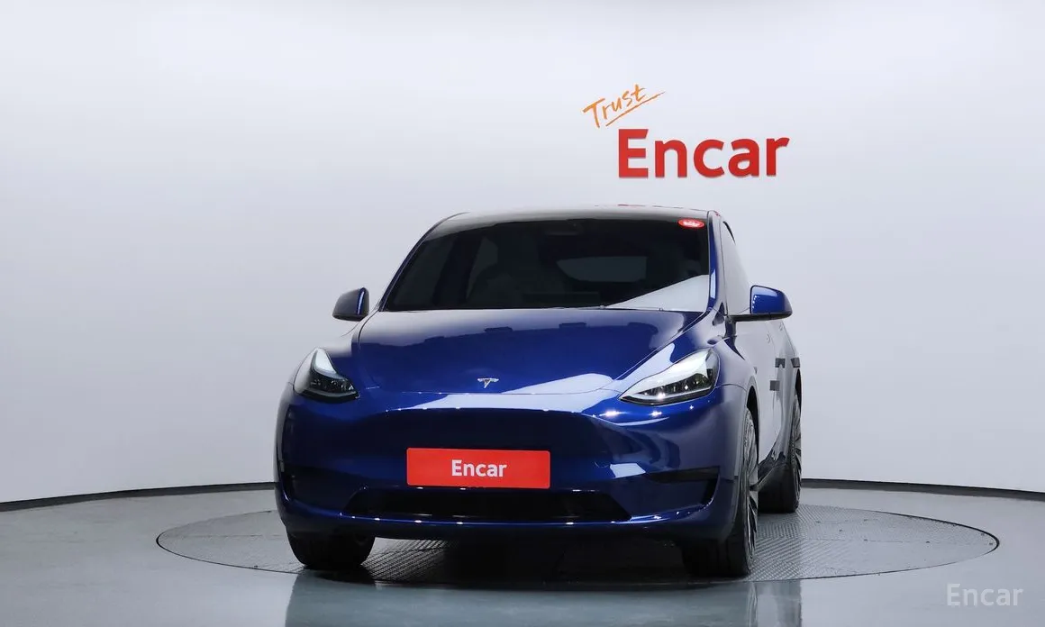 Фото 3 - Tesla Model Y