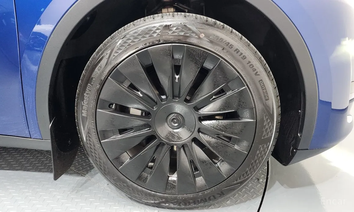 Фото 5 - Tesla Model Y