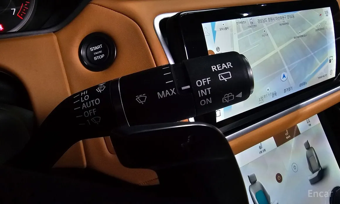 Фото 17 - Land Rover Range Rover Velar