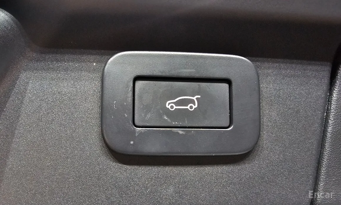 Фото 20 - Land Rover Range Rover Velar