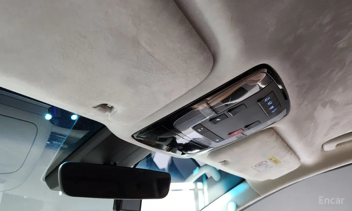 Фото 19 - Hyundai Staria