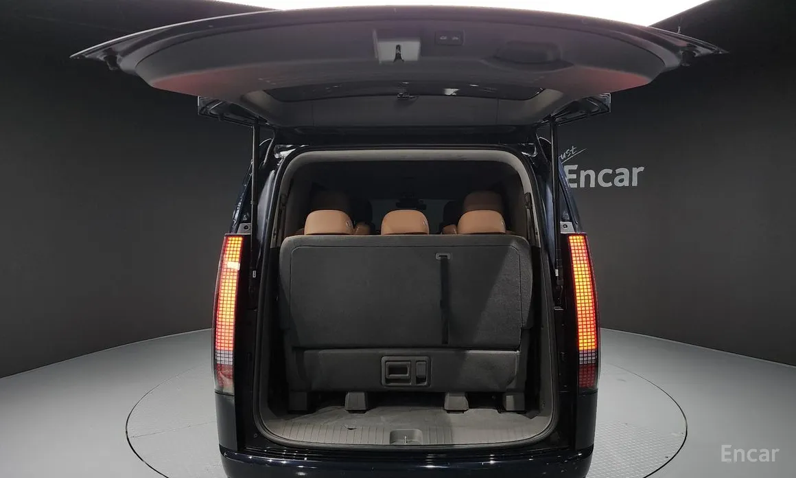 Фото 20 - Hyundai Staria