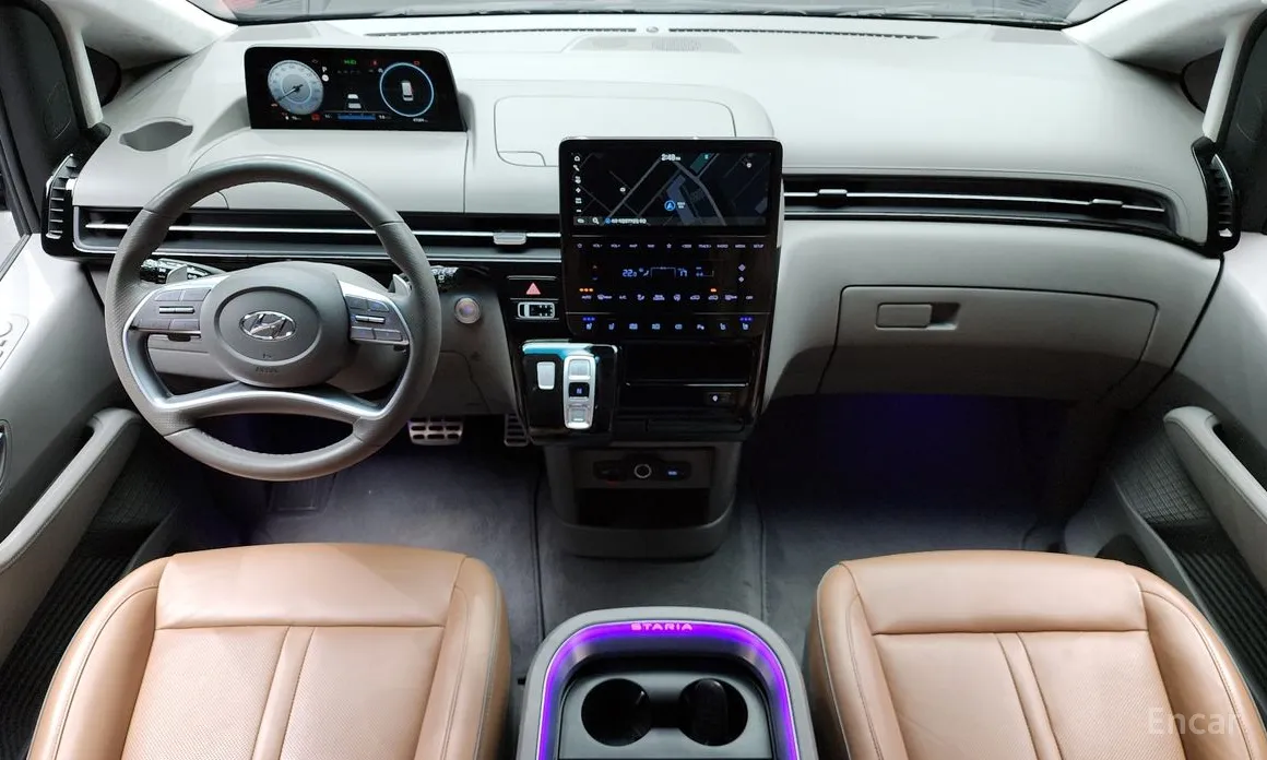 Фото 7 - Hyundai Staria