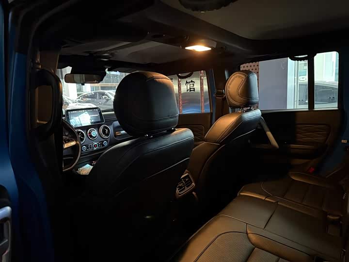 Фото 9 - BAIC Beijing BJ40