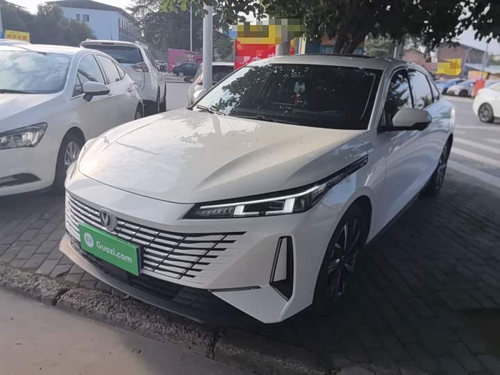 Фото 2 - Changan Eado Plus