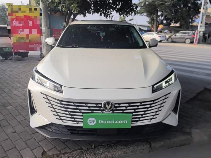 Фото 3 - Changan Eado Plus