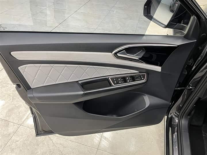 Фото 10 - Jetta VS7