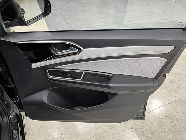 Фото 12 - Jetta VS7