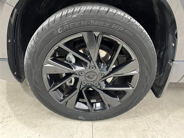 Фото 19 - Jetta VS7