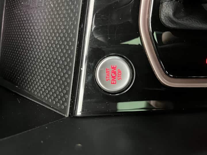 Фото 4 - Jetta VS7