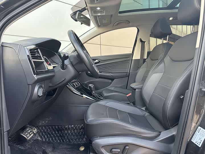 Фото 12 - Jetta VS7