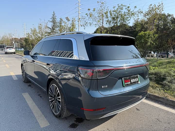 Фото 9 - Aito M9