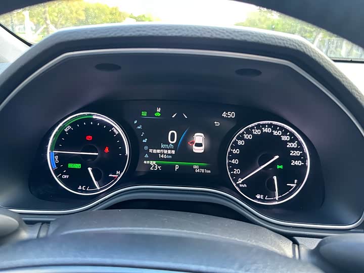 Фото 11 - Toyota Avalon