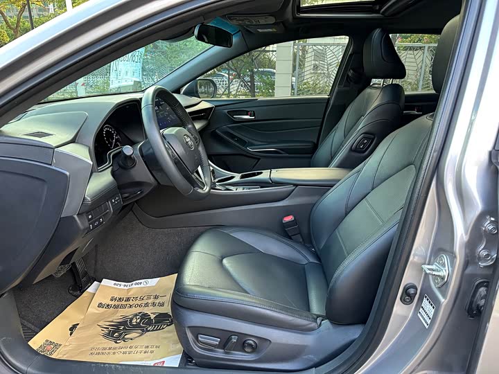 Фото 7 - Toyota Avalon