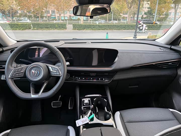 Фото 5 - Buick Envision Plus