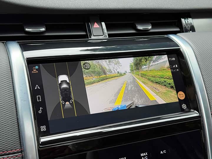 Фото 16 - Land Rover Discovery Sport