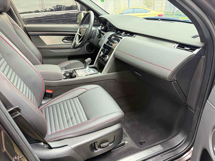 Фото 26 - Land Rover Discovery Sport