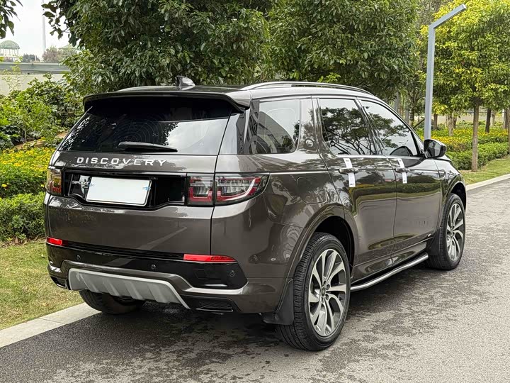 Фото 33 - Land Rover Discovery Sport