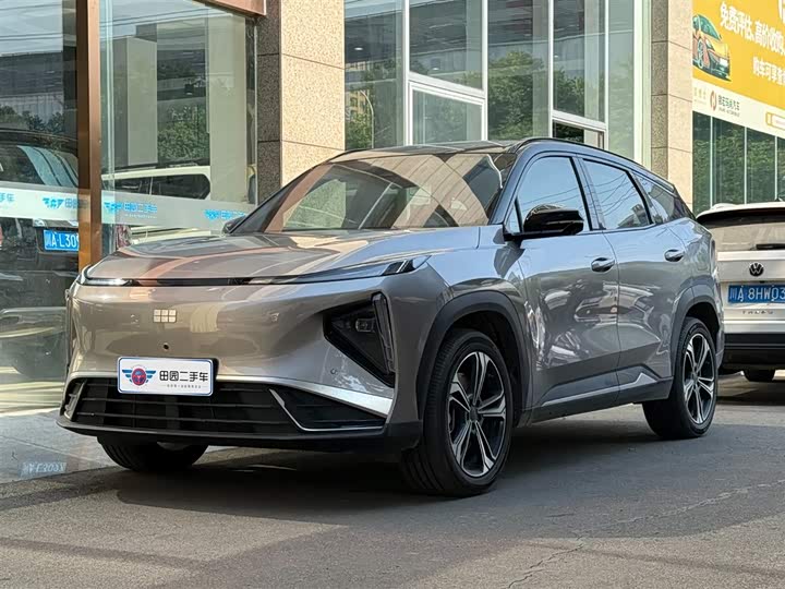 Фото 1 - Geely Galaxy L7