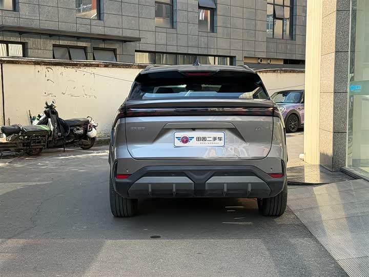 Фото 5 - Geely Galaxy L7