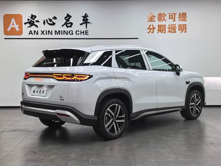 Фото 3 - BYD Song L DM-i Hybrid