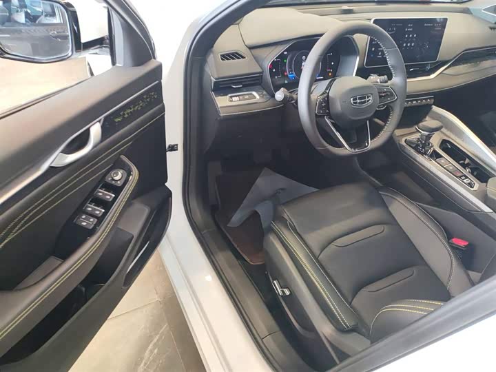 Фото 16 - Geely Preface