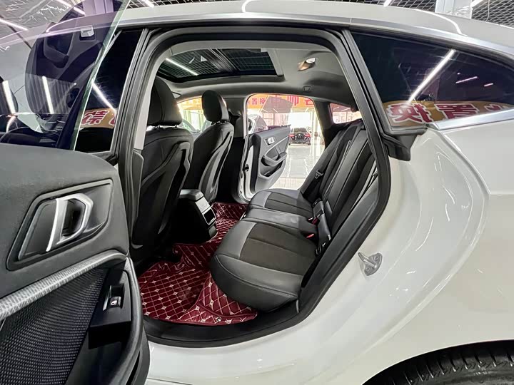 Фото 11 - BMW 2 Series