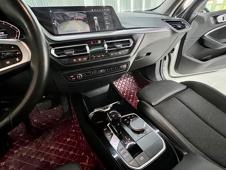 Фото 15 - BMW 2 Series