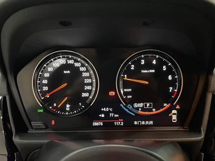 Фото 11 - BMW 1 Series