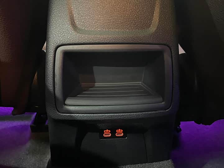 Фото 19 - BMW 1 Series