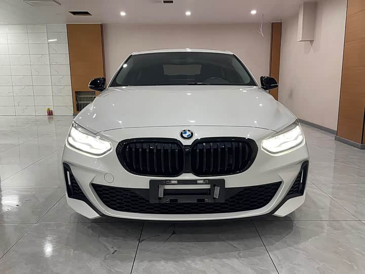 Фото 2 - BMW 1 Series