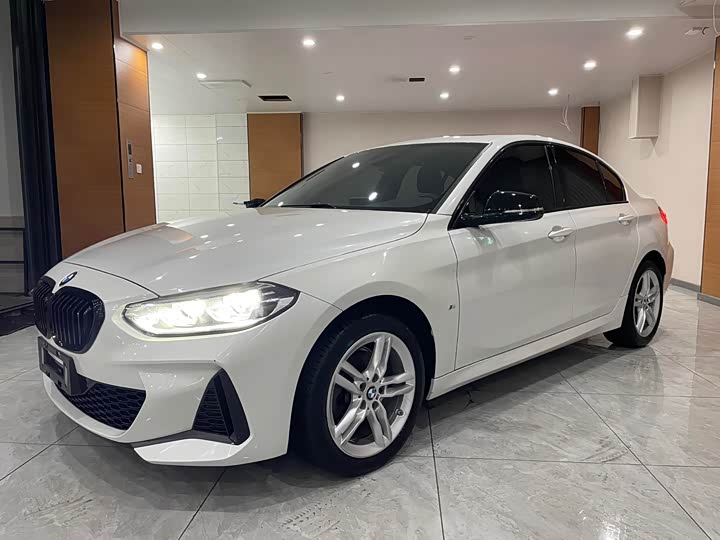 Фото 4 - BMW 1 Series