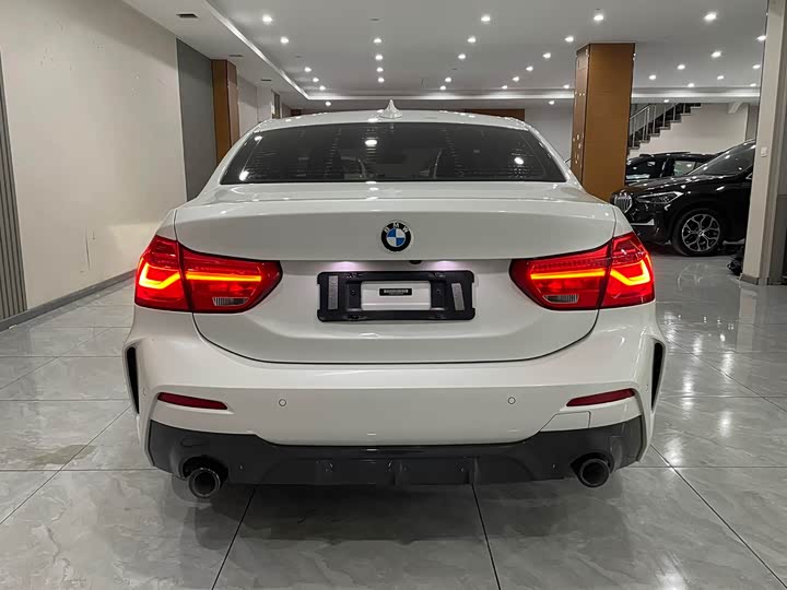 Фото 5 - BMW 1 Series