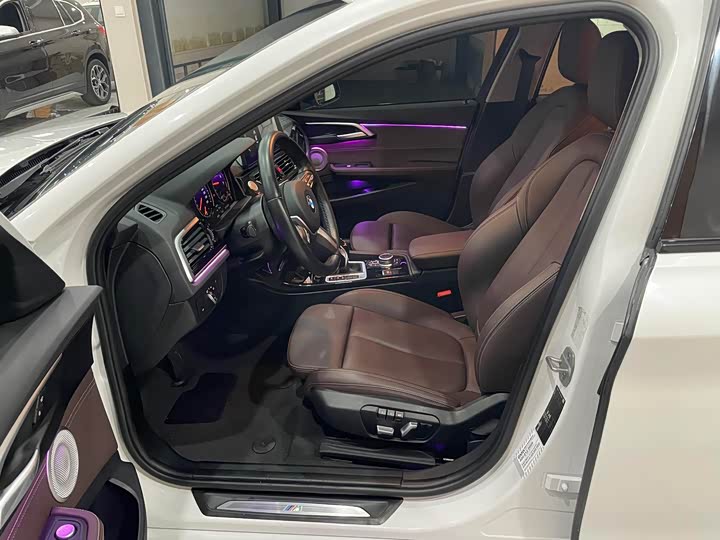 Фото 9 - BMW 1 Series