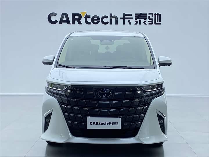 Фото 3 - Toyota Alphard