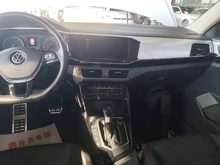 Фото 13 - Volkswagen Tayron