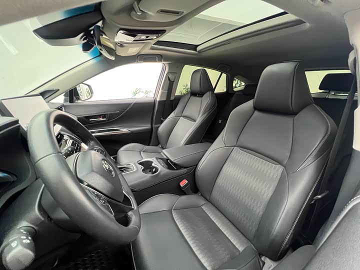 Фото 22 - Toyota Venza