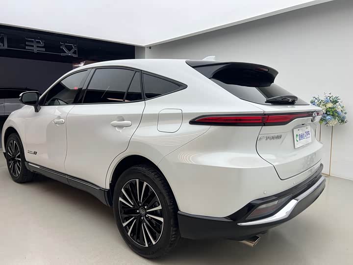 Фото 7 - Toyota Venza