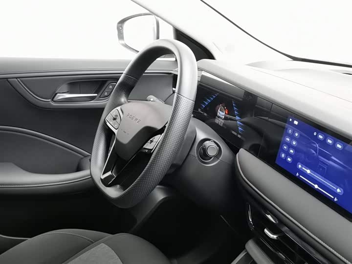 Фото 22 - Roewe i5