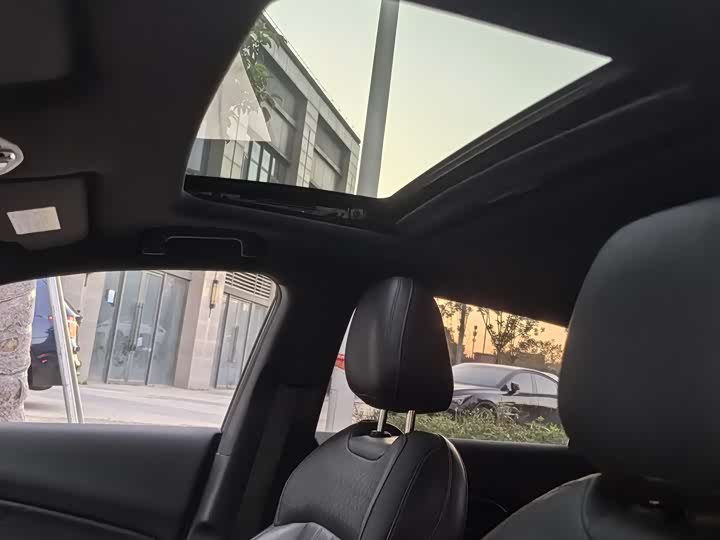 Фото 8 - GAC Trumpchi Empow R