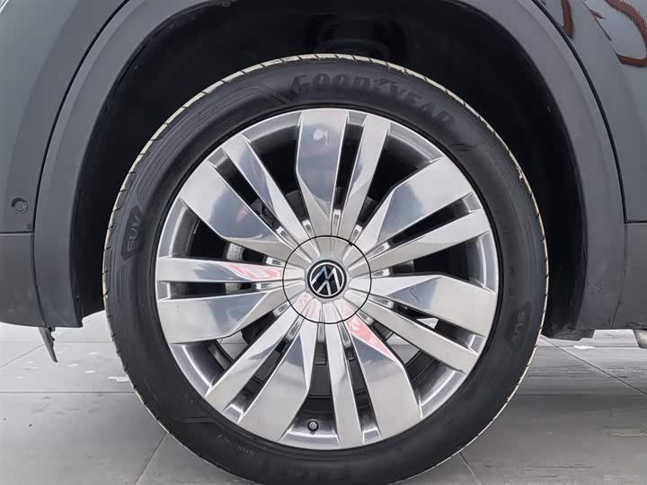 Фото 17 - Volkswagen Teramont Pro