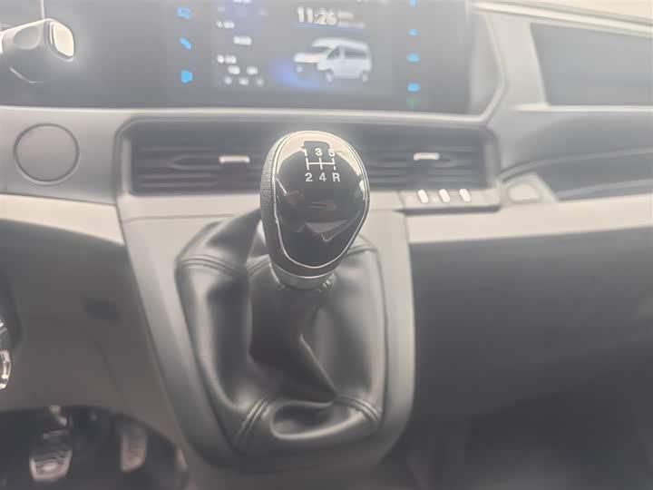 Фото 7 - Ford Transit