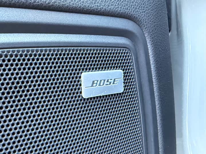 Фото 24 - Porsche Macan