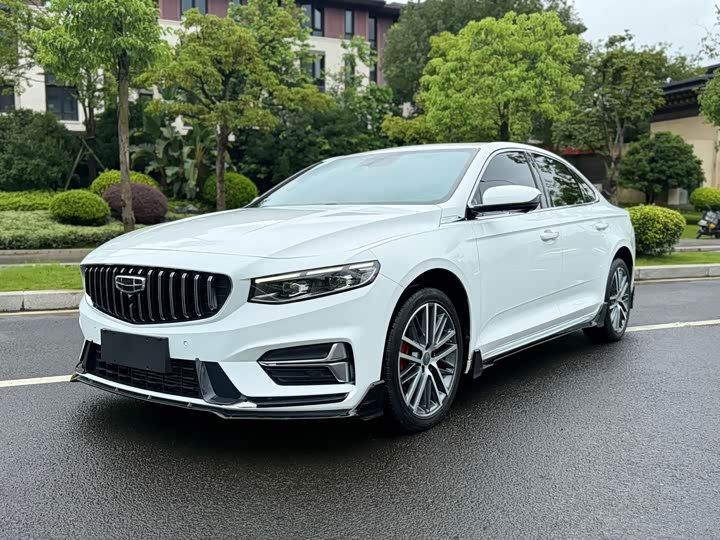 Фото 1 - Geely Preface